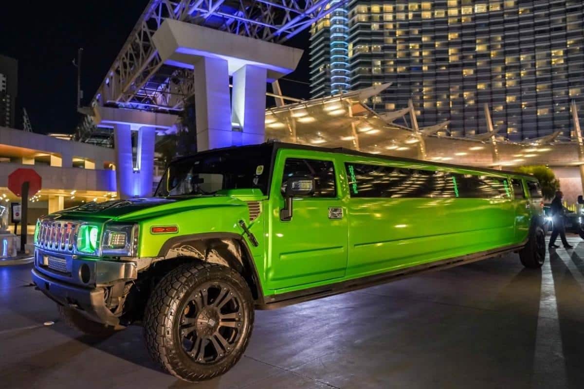 Green-Stretch-Hummer-Limo-Exterior.jpg